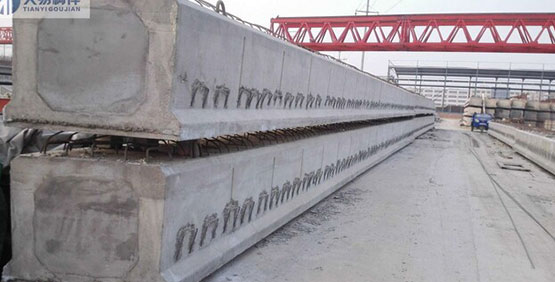 新五線(xiàn)營(yíng)新橋、路河公路二橋改建工程-20米空心橋梁板